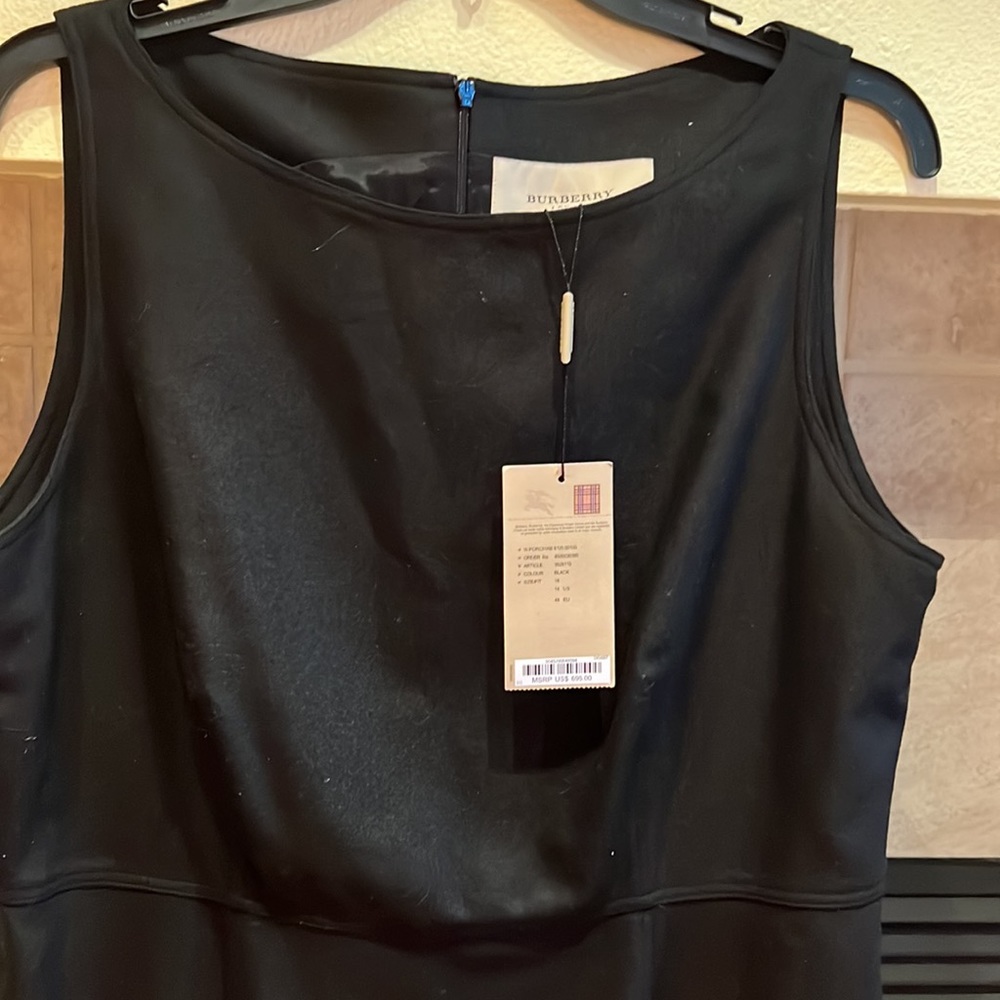 Burberry London wool LBD - Picture 5 of 7